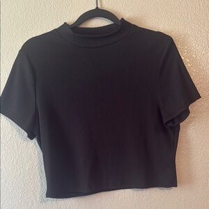 SHEIN Black Fitted Crop T-Shirt with Mandarin Collar